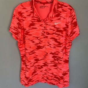 Nike women’s golf shirt size L